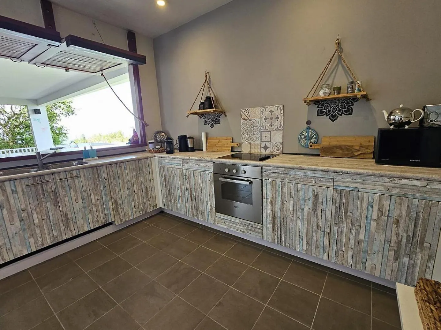 Luxe Zeezicht Appartement Bayside, Jan Thiel Boca Gentil ウィレムスタッド 0*,  キュラソー